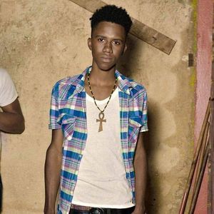 Meet your Posher, Javaunie